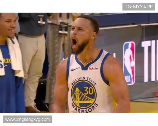 库里轰下42分6助7板再现关键时刻巅峰表现媒体人感叹看一场少一场